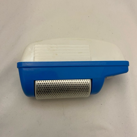FISHER PRICE 1991 FUN SHAVING KIT REPLACEMENT PART TOY SHAVER NO SOUND - Picture 3 of 8